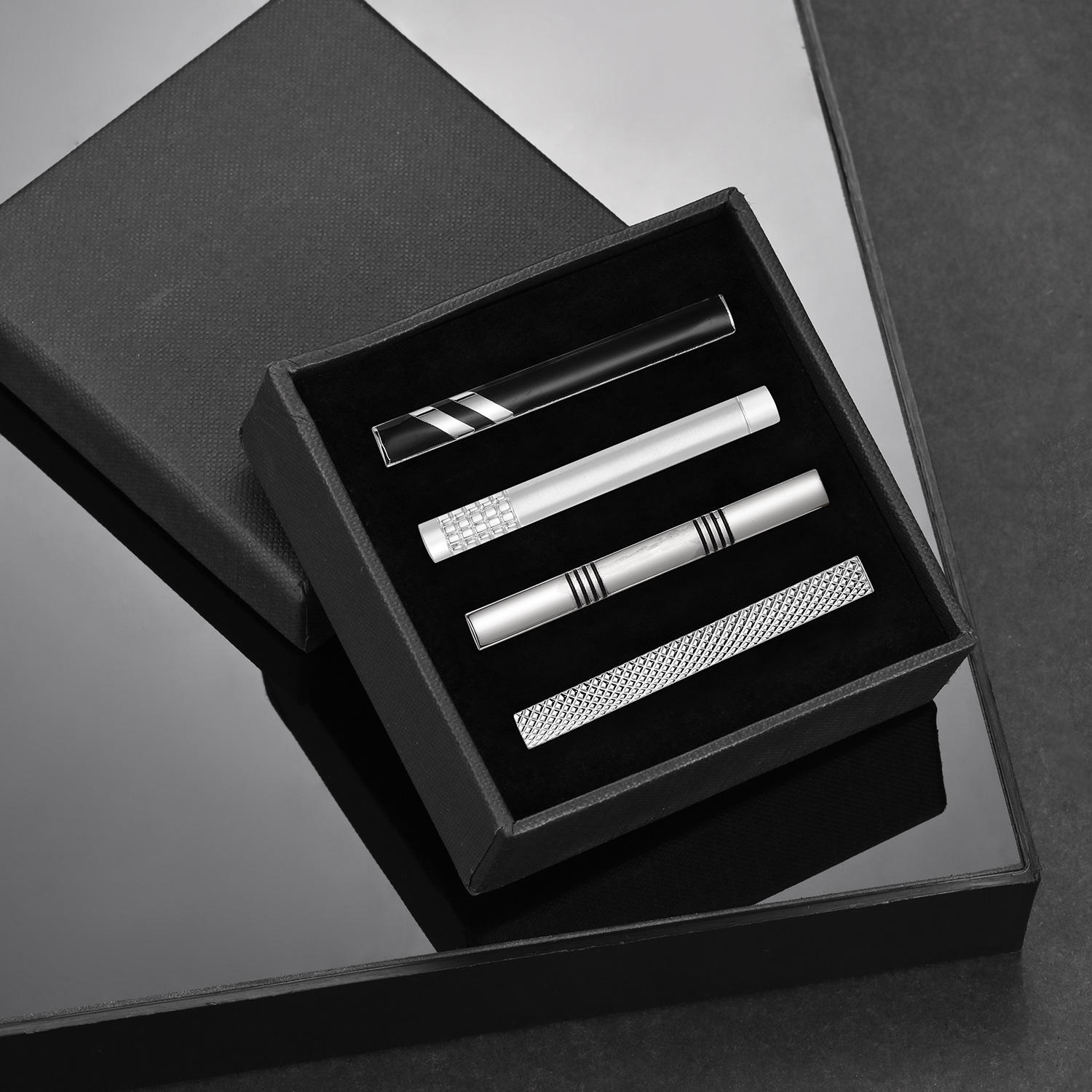 Spinka do krawata dla mężczyzn – Cufflink Box Set recenzja i cena